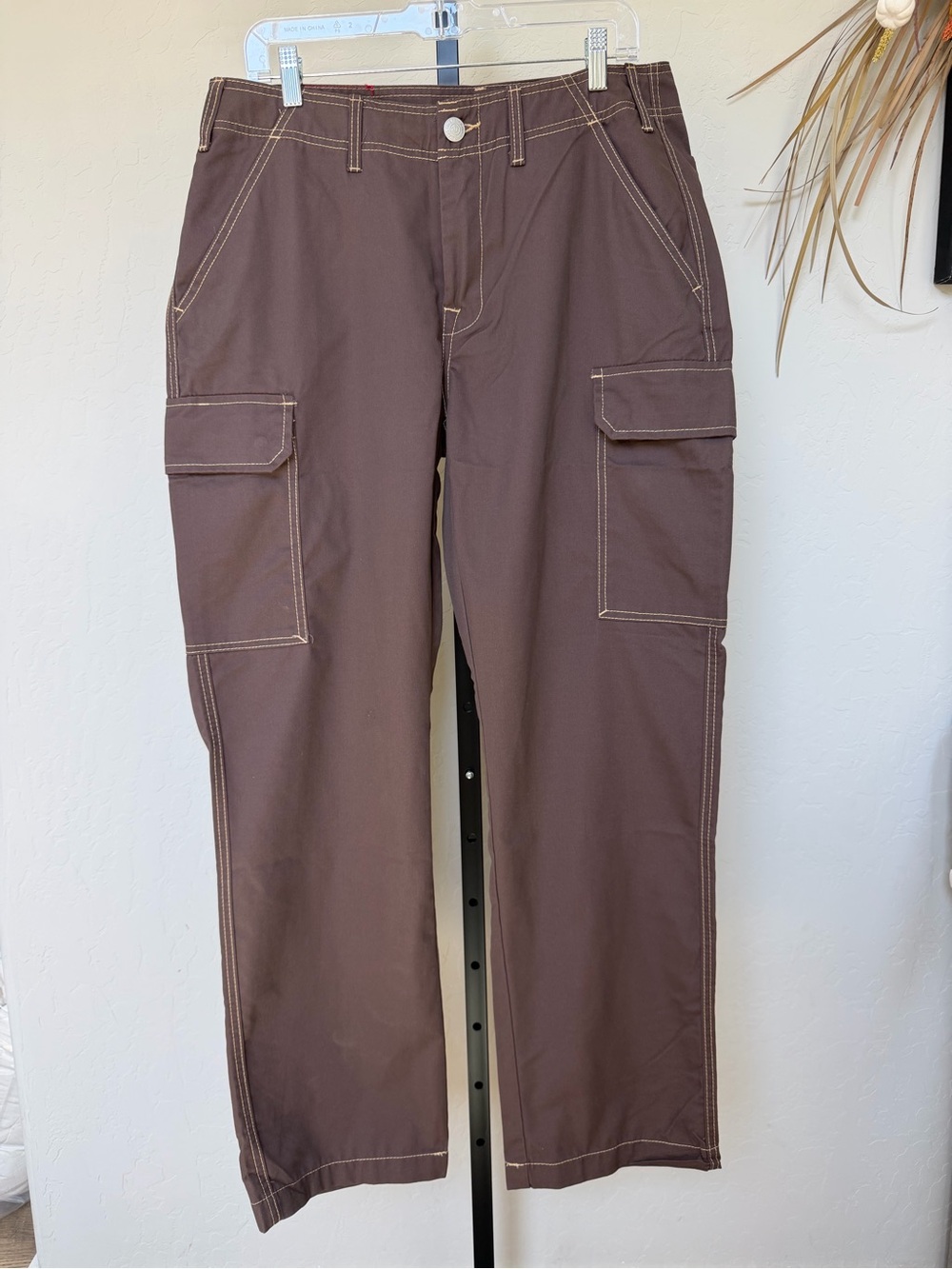 True Religion Baggy Cargo Pants Mens 32 Bracken Brown Horseshoe NWT $169